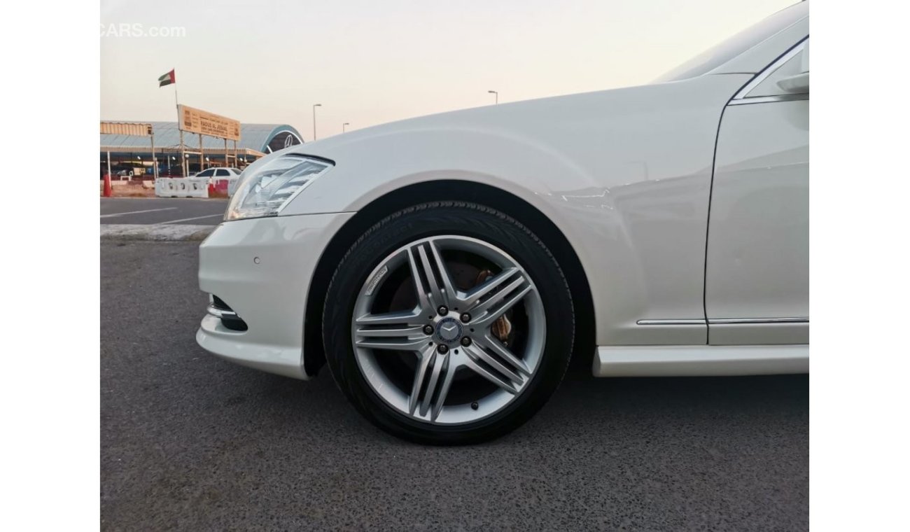 مرسيدس بنز S 550 مرسيدس بنز S550 V.8 2013