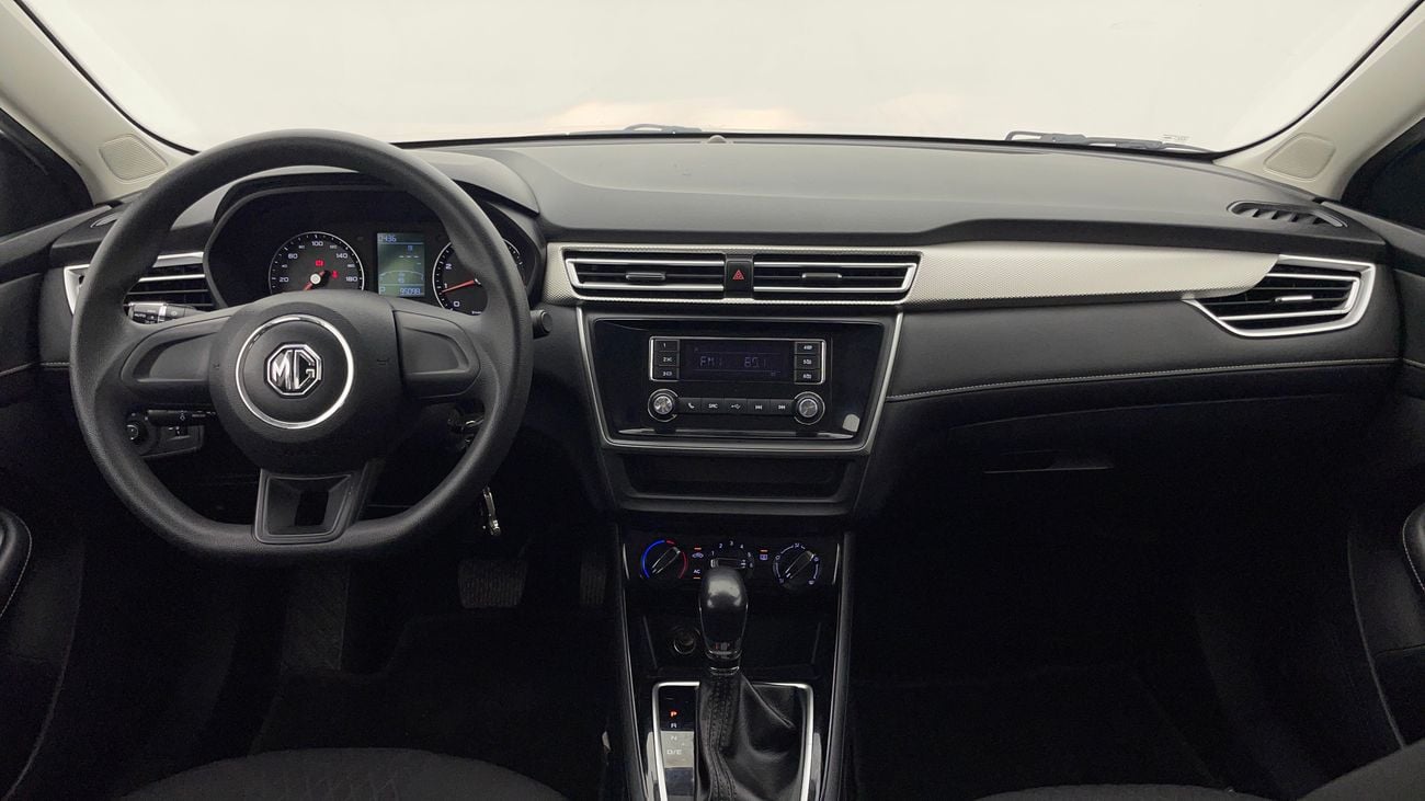 أم جي 5 STD 1.5 | بدون دفعة مقدمة | اختبار القيادة في المنزل