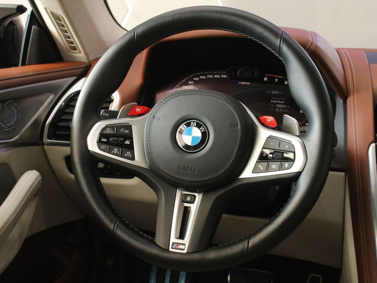 BMW M8 BMW M8 COMPETITION