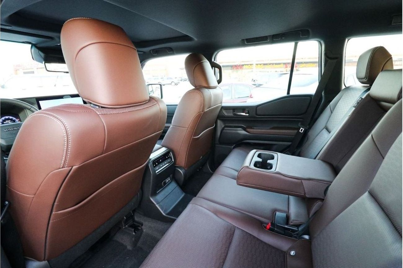 تويوتا برادو Adventure Dual Tone 2.4T TOYOTA LAND CRUISER PRADO 2024 2.4L TURBO ADVENTURE