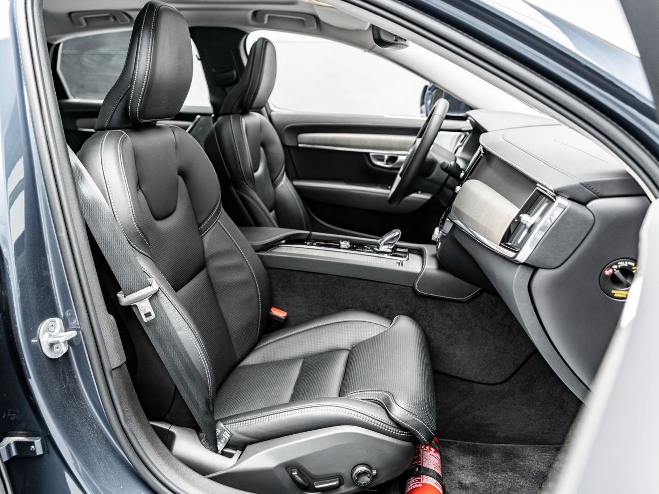 Volvo S90 2023 Volvo S90, September 2028 Volvo Warranty, Low KMs, GCC