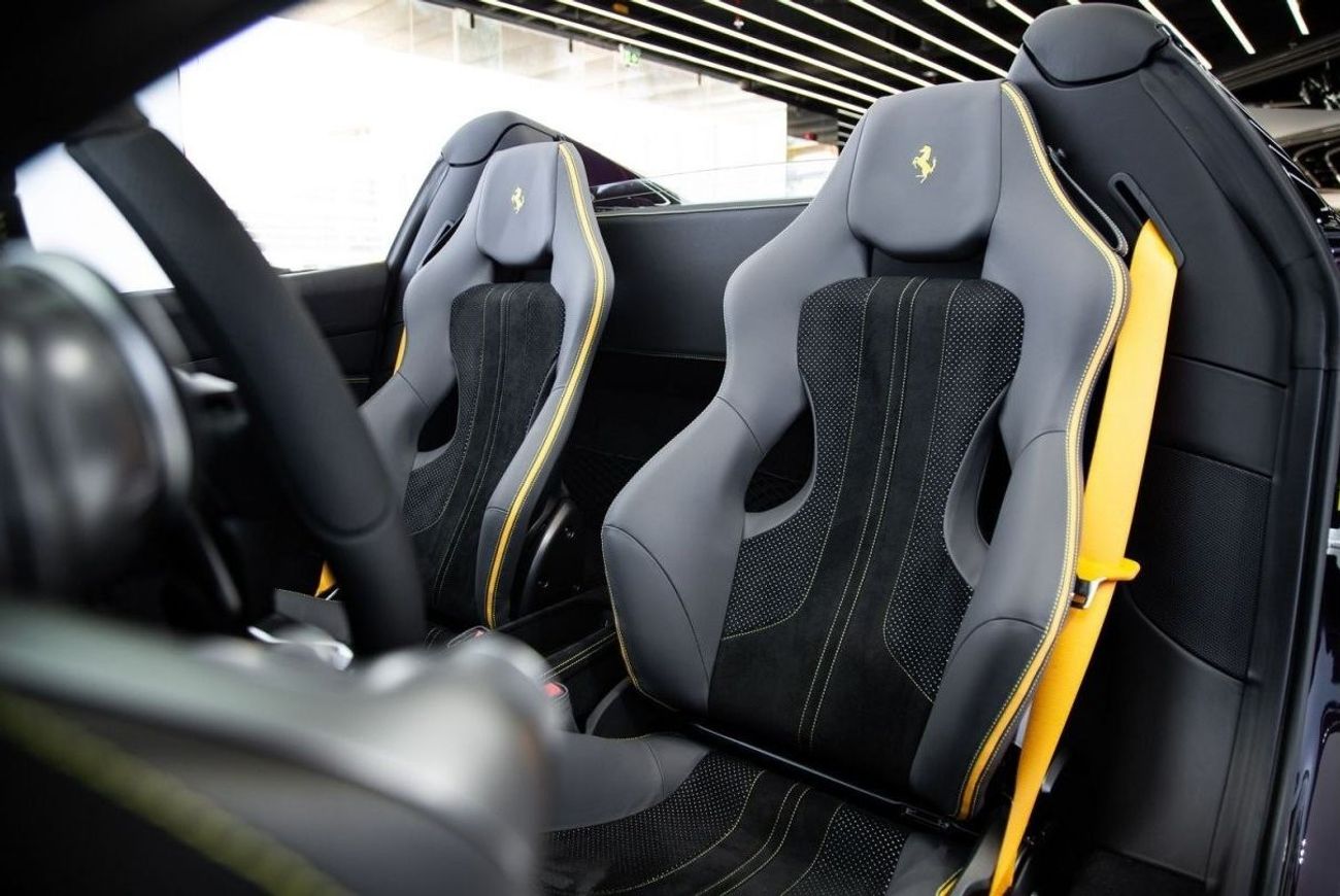 Ferrari F8 Spider Ferrari F8 Spider