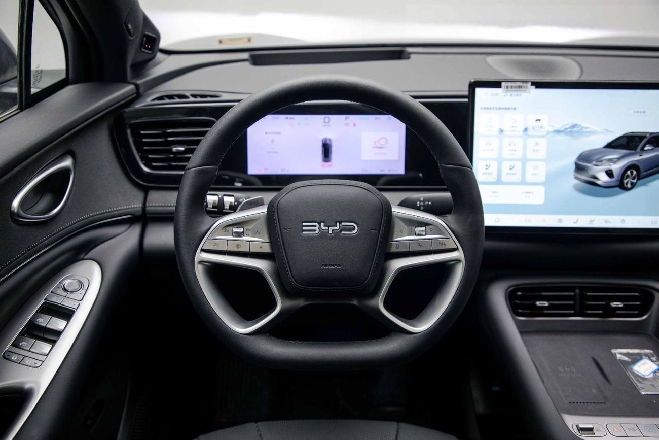 بي واي دي سيليون 06 Navigation Plus EV - Grey Inside Black | Export Price