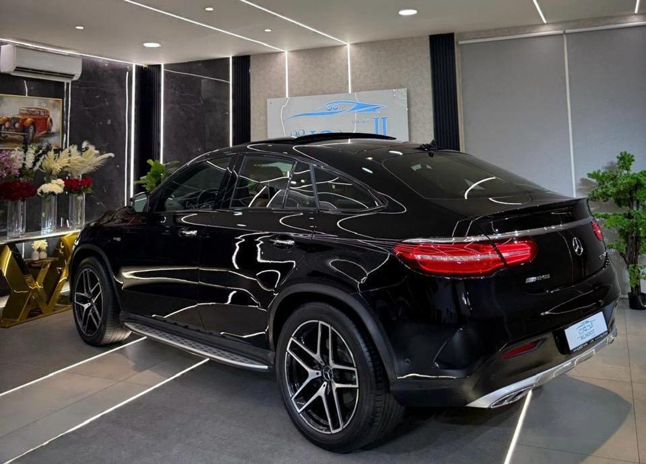 Mercedes-Benz GLE 43 AMG 4MATIC+ 3.0L AMG MERCEDES GLE43 V6 || GCC || ACCIDENT FREE || AMAZING CONDITION II FULLY LOADED || L