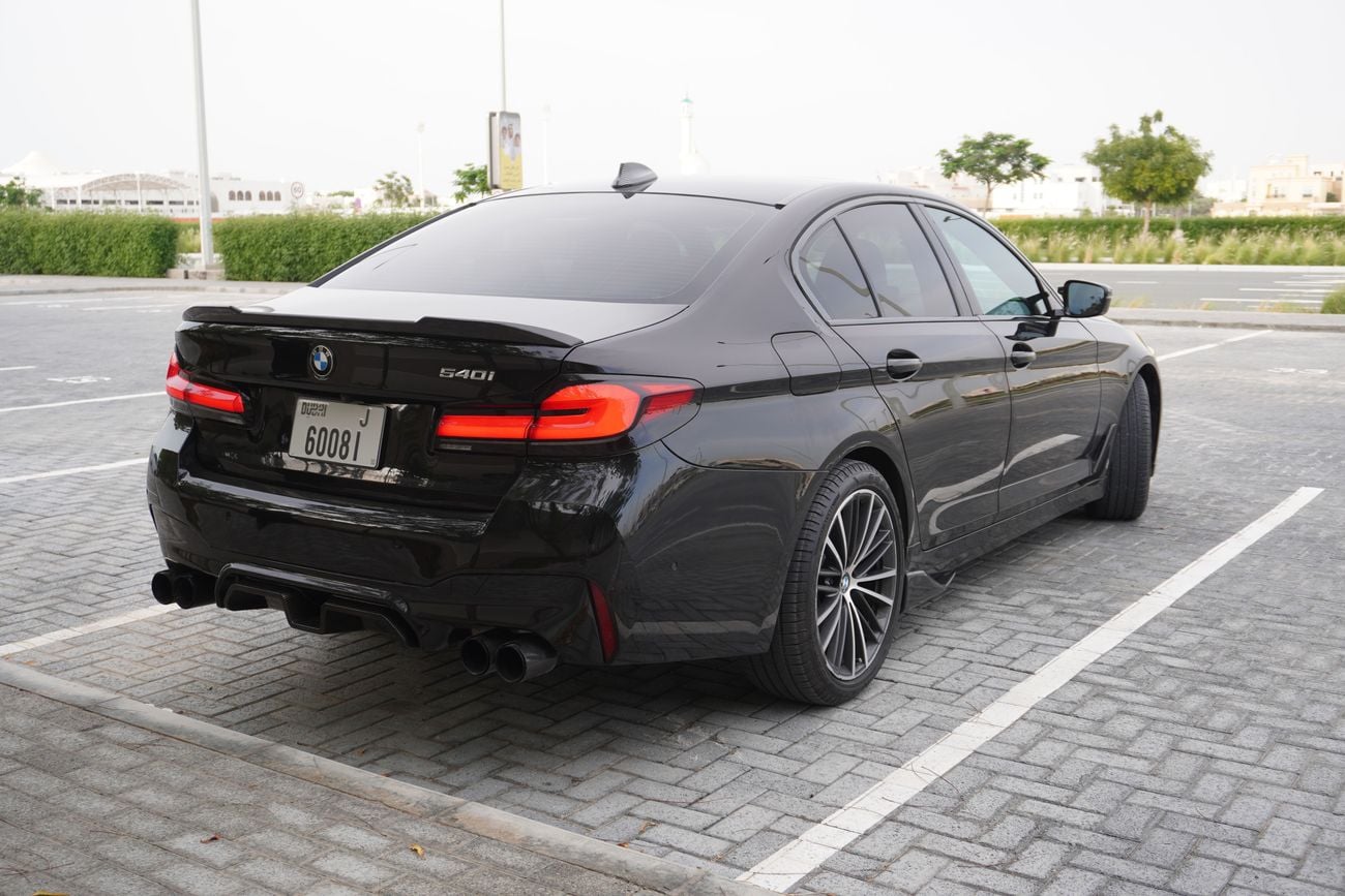 BMW 540i