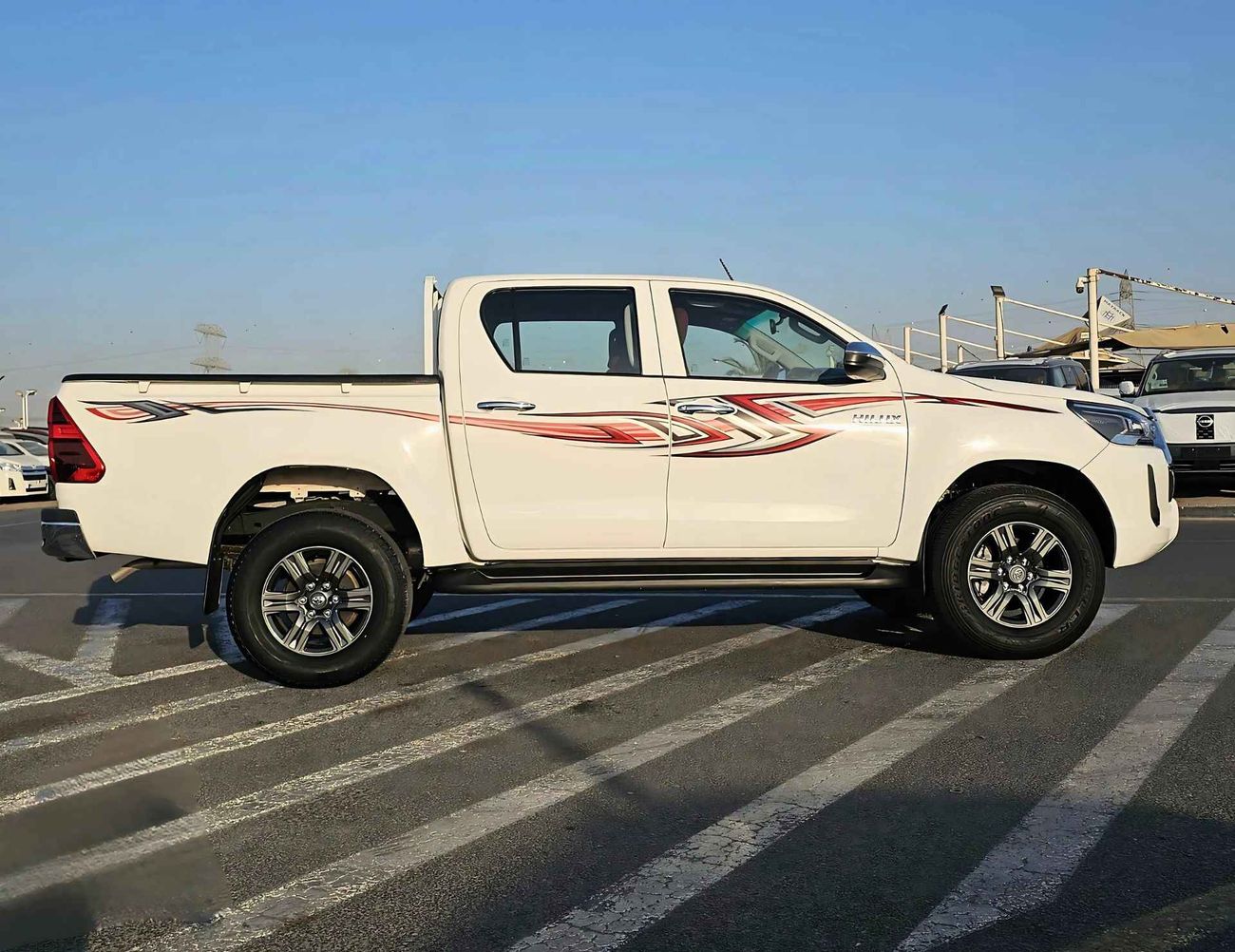 Toyota Hilux PATROL / AUTO 4WD 2.7L/ WIDE BODY/ FULL OPTION/ EXPORT ONLY/ LOT# 30225