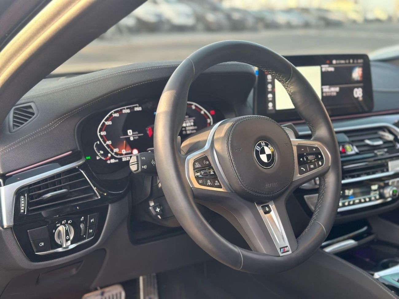 بي أم دبليو 530i BMW 530I 2023 2.0T