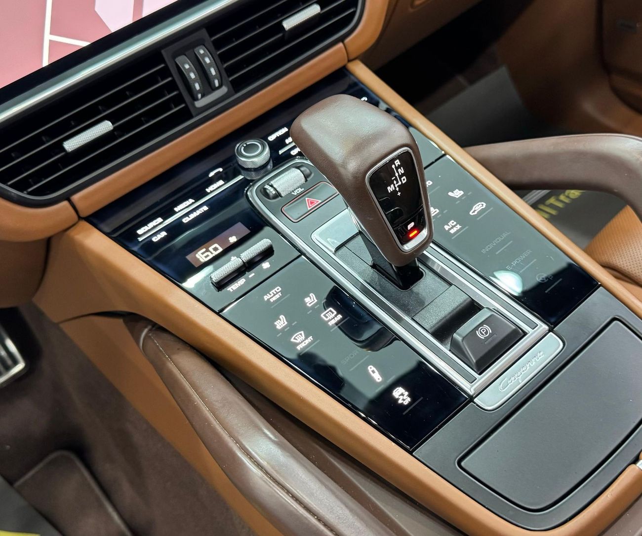 Porsche Cayenne S 2.9L (440 HP) 2019 Porsche Cayenne S, March 2026 Porsche Warranty, Full Porsche Service History, F