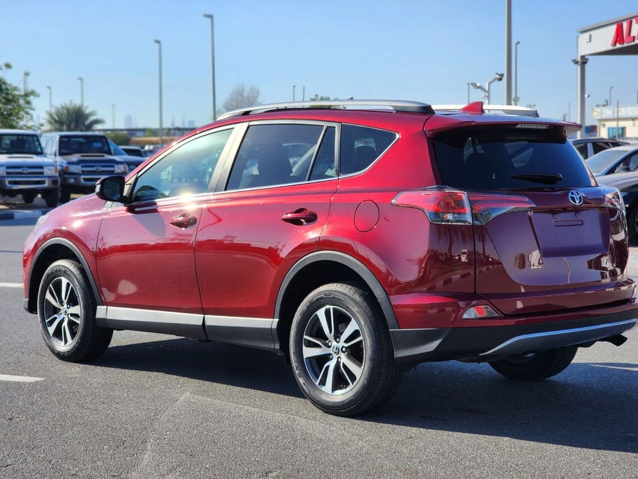 Toyota RAV4 EX RAV4 XLE ADVENTURE 2018 FULL OPTION