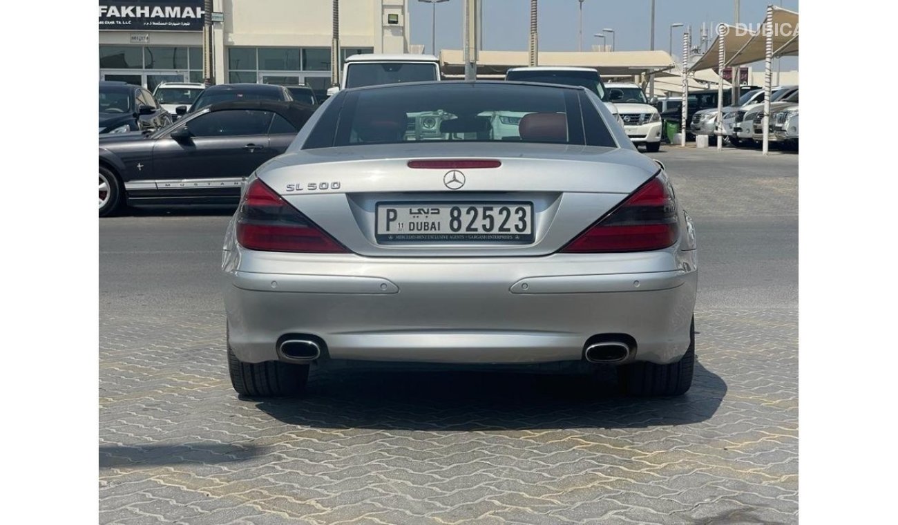 مرسيدس بنز SL 500 موديل 2006 خليجي 8 سلندر ماشية 184000km