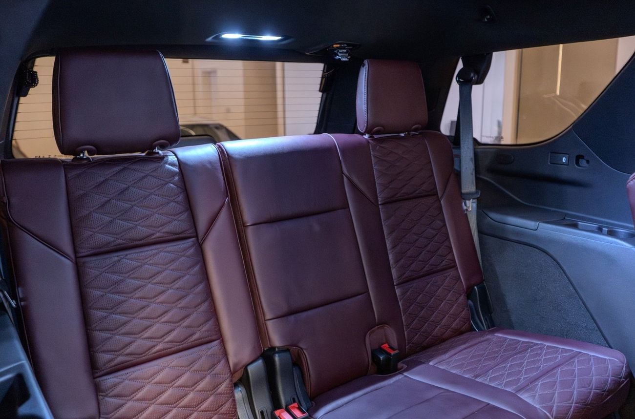 Cadillac Escalade Sport Platinum 6.2L 4WD 2025 Cadillac Escalade Sport Platinum, With Warranty & Service Contract, GCC