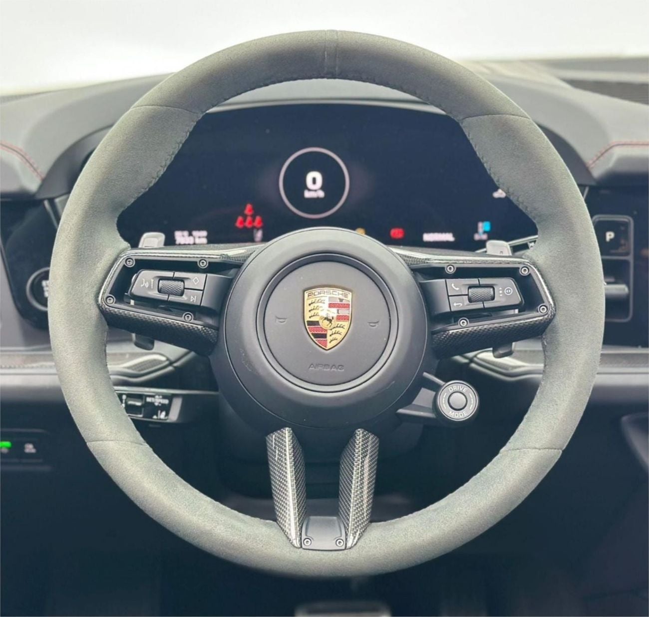 Porsche Cayenne GTS 2025 Porsche Cayenne GTS, March 2027 Porsche Warranty, Porsche Full Service History, GCC