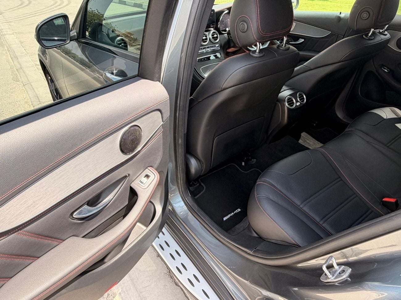 مرسيدس بنز GLC كوبيه 300 4MATIC