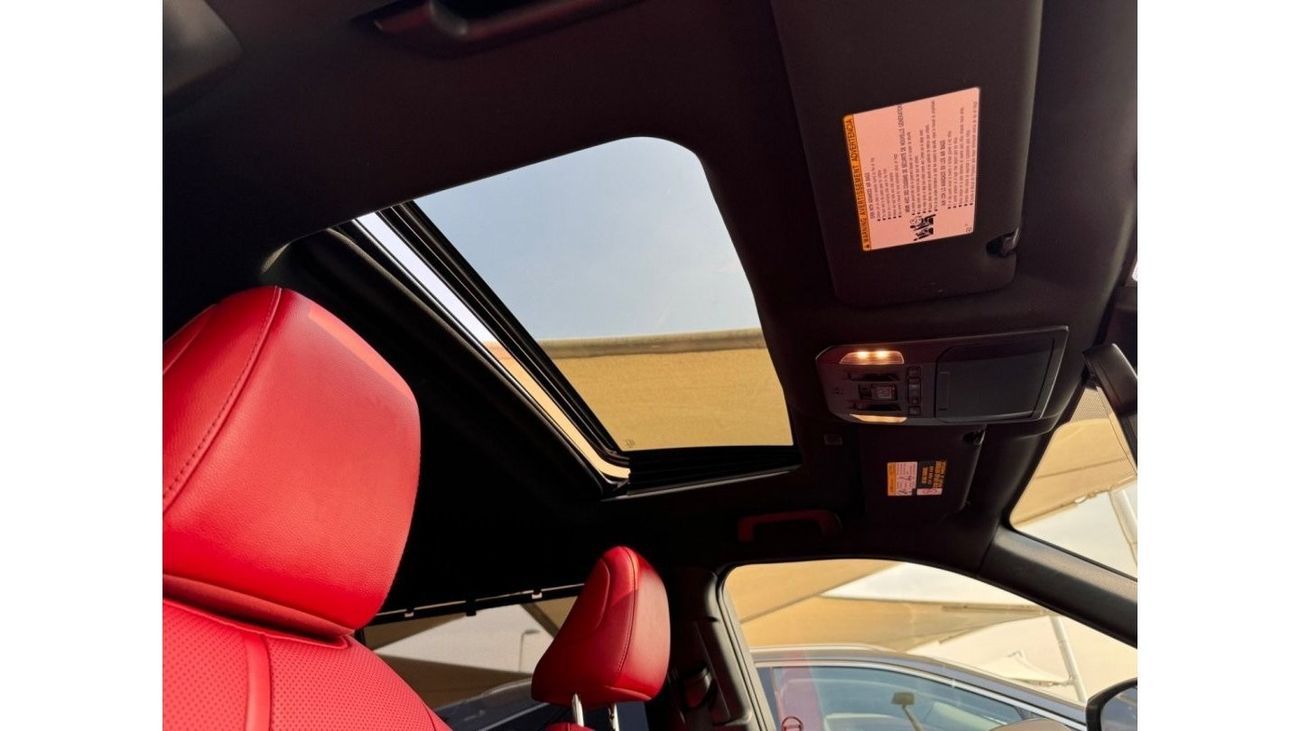 Toyota Highlander Limited Toyota Highlander XSE / V6 / 2021 / Canadian Clean Title