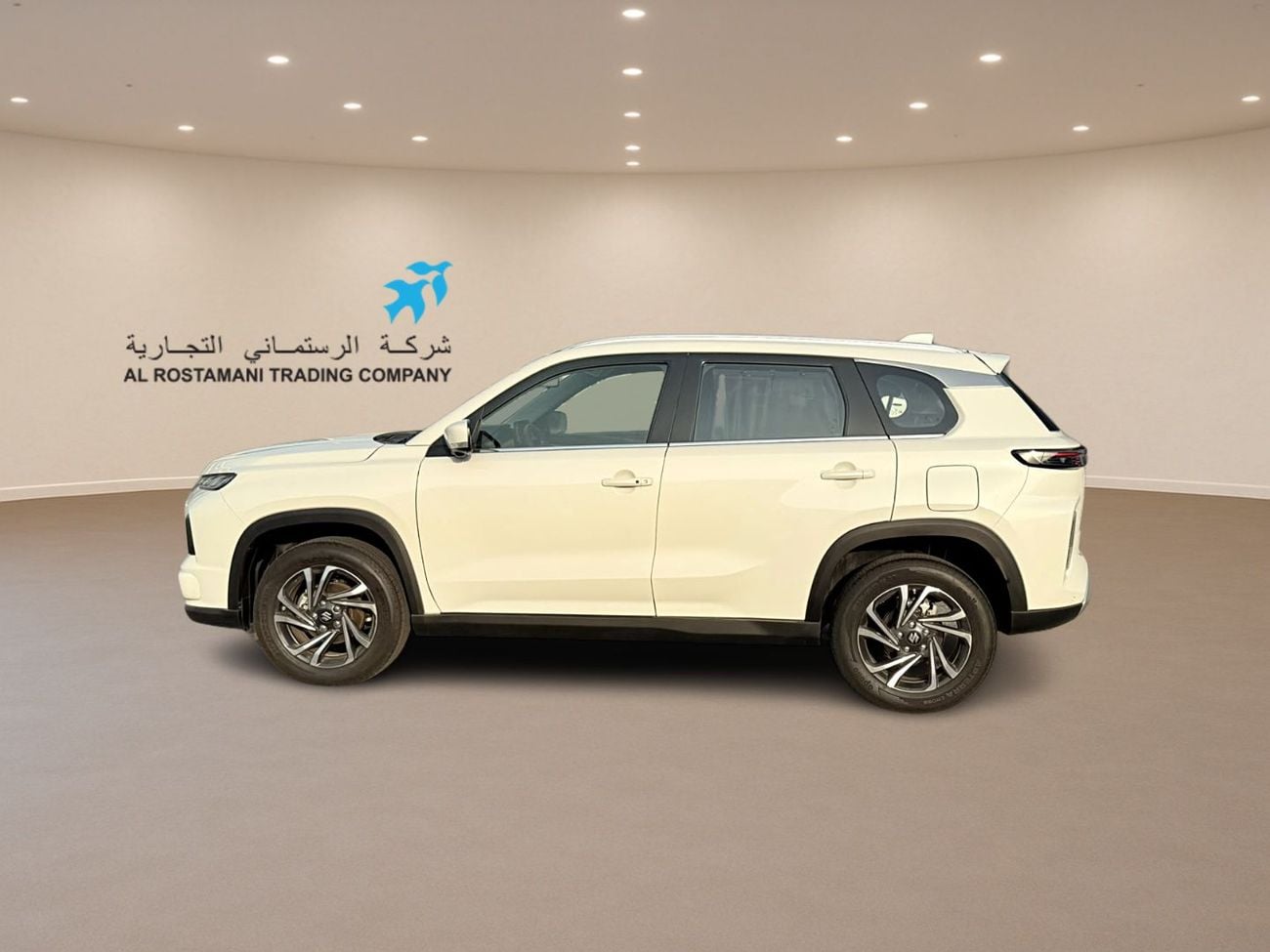 Suzuki Grand Vitara GLX FROM OFFICIAL DEALER AL ROSTAMANI TRADING CO. INCLUDING 1 YEAR / 20,000 KM FREE SERVICE