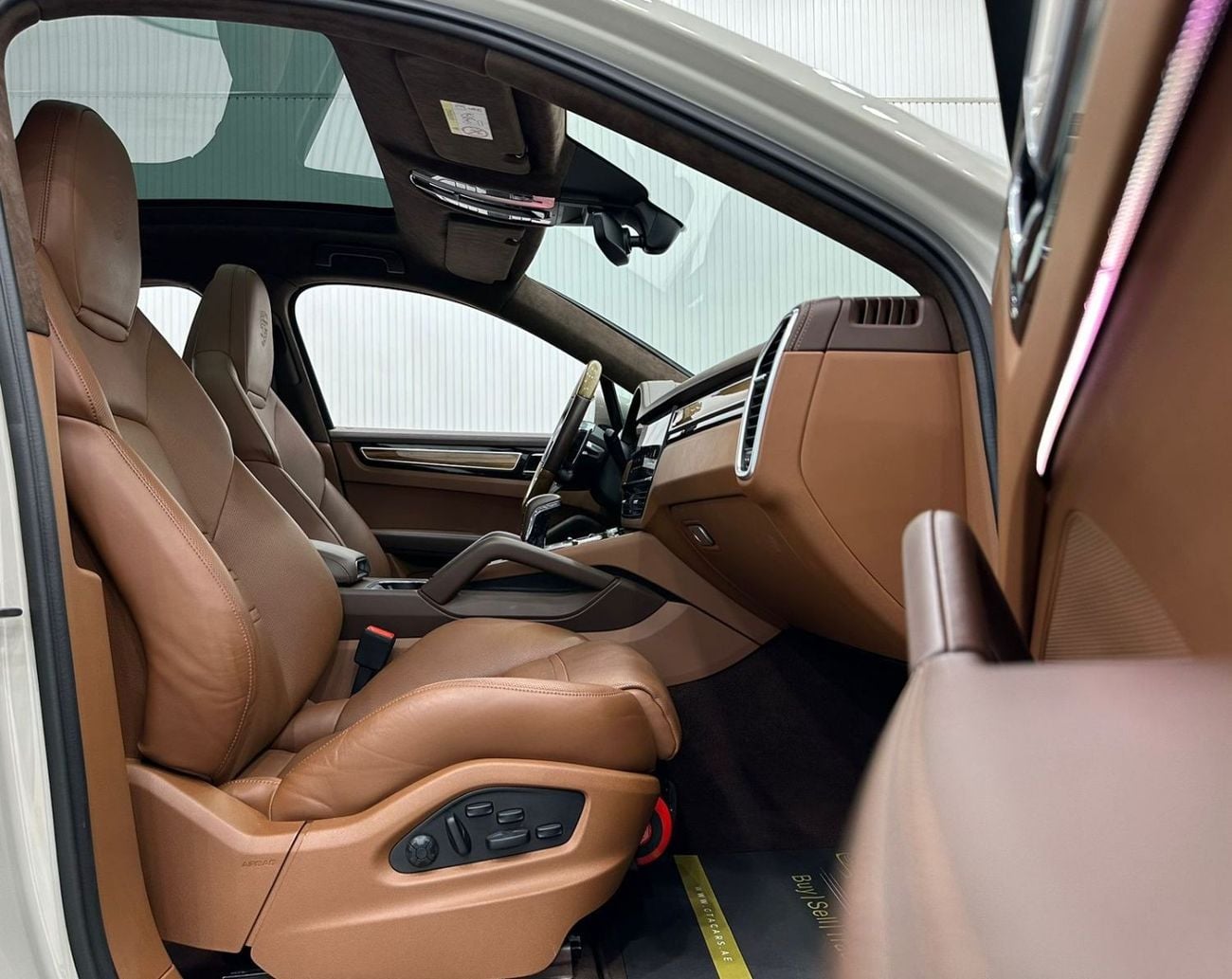 بورش كايان 2022 Porsche Cayenne GTS Coupe, Aug 2025 Porsche Warranty, Recent Service, Low Kms, GCC