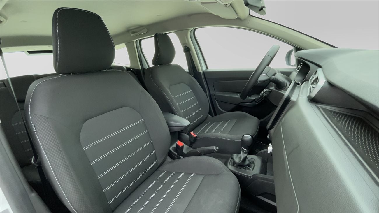 Renault Duster SE 1.6L 2025 SE | AED 677/Month | 0 DP | 30 Day Return | Warranty | Service History