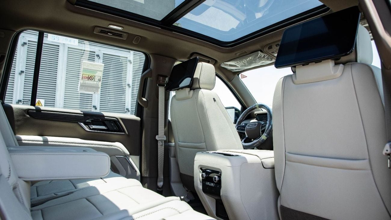 GMC Yukon XL  Denali V8 4WD | 2026 | 5 Years Warranty & Contract Service