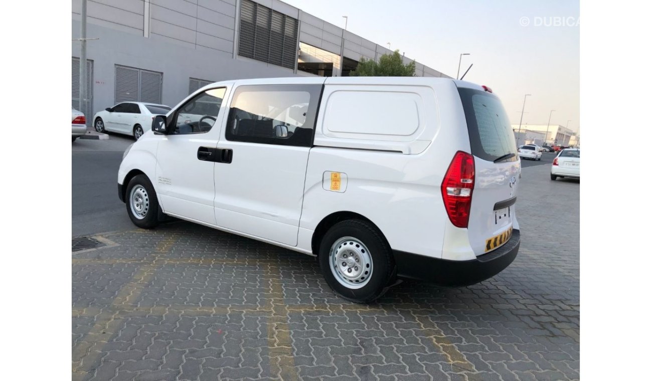 هيونداي H-1 GCC VAN