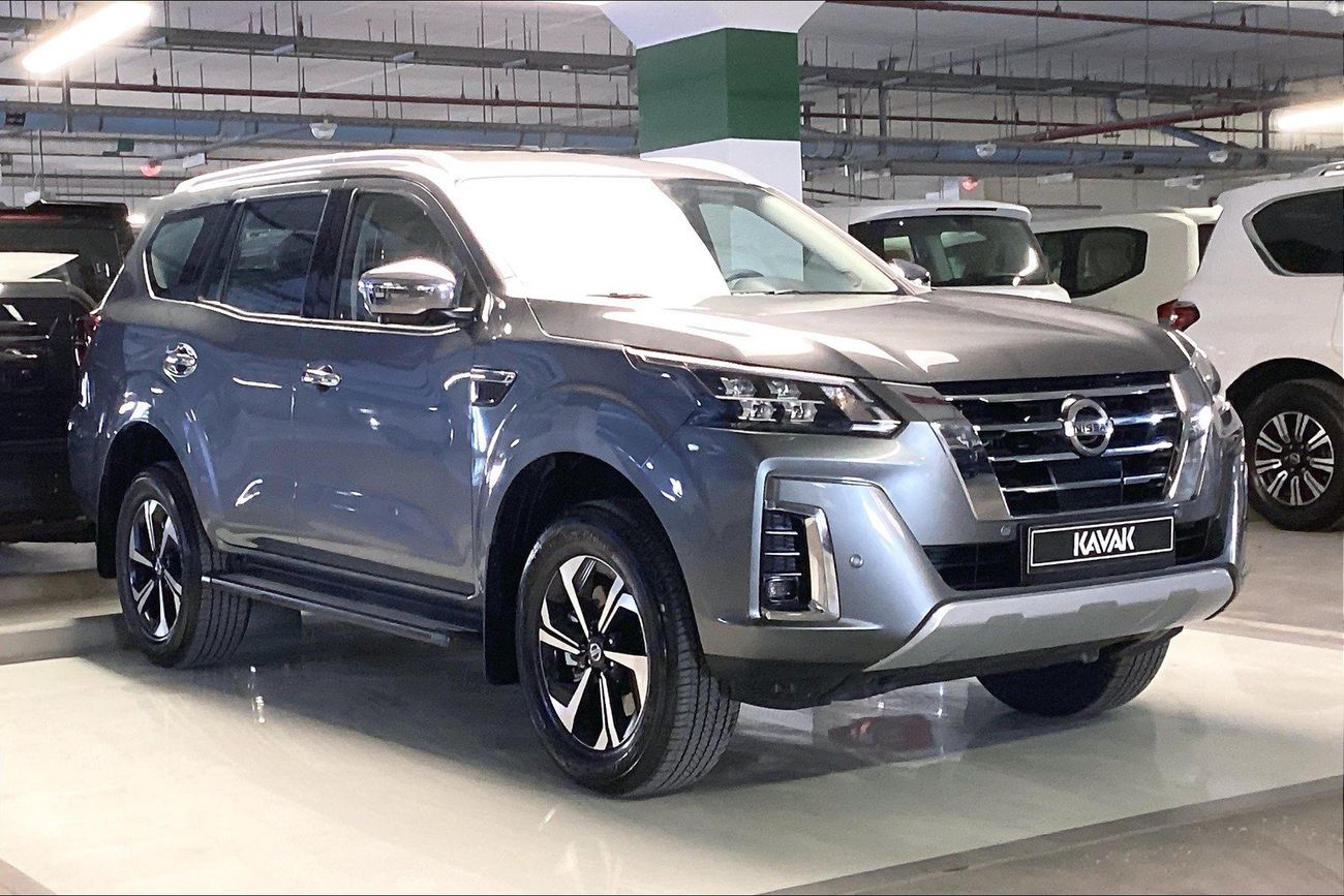 Nissan XTerra Platinum | Guaranteed Warranty | 0 Down Payment