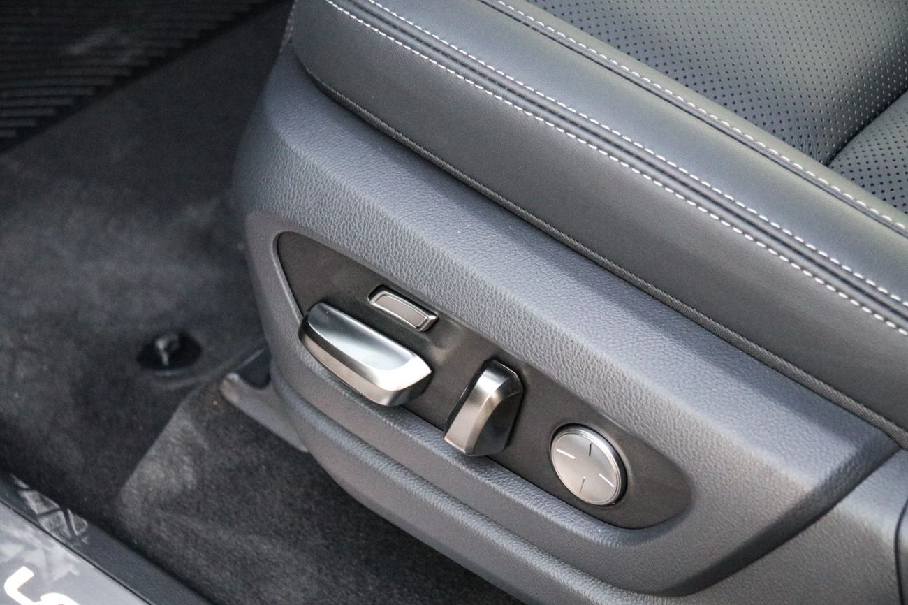 Lexus LX 700h Lexus LX700 HYBRID SIGNATURE 2025 | BEST EXPORT PRICE | 7 seater