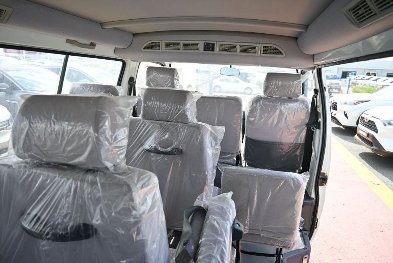 Golden Dragon XML6502E Golden Dragon XML6502E-P 2.2L Petrol, VAN, 4 Doors, Manual Transmission, Manual Window, 15 Seats, Co