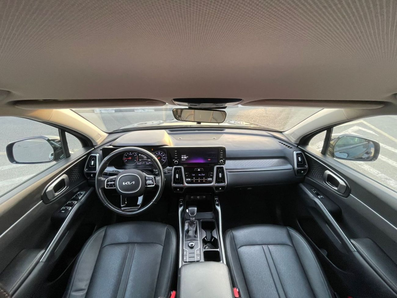 كيا سورينتو 2022 Kia Sorento EX 2.5L V4 - Push Start 7 Leather Seats - Front Back Radar - Full Screen -