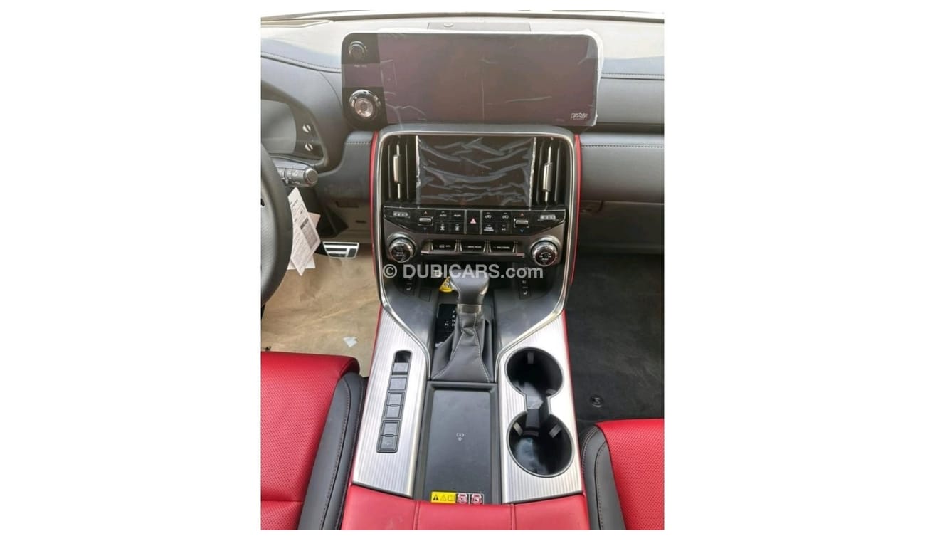 Lexus LX 600 F-SPORT 3.5L GASOLINA