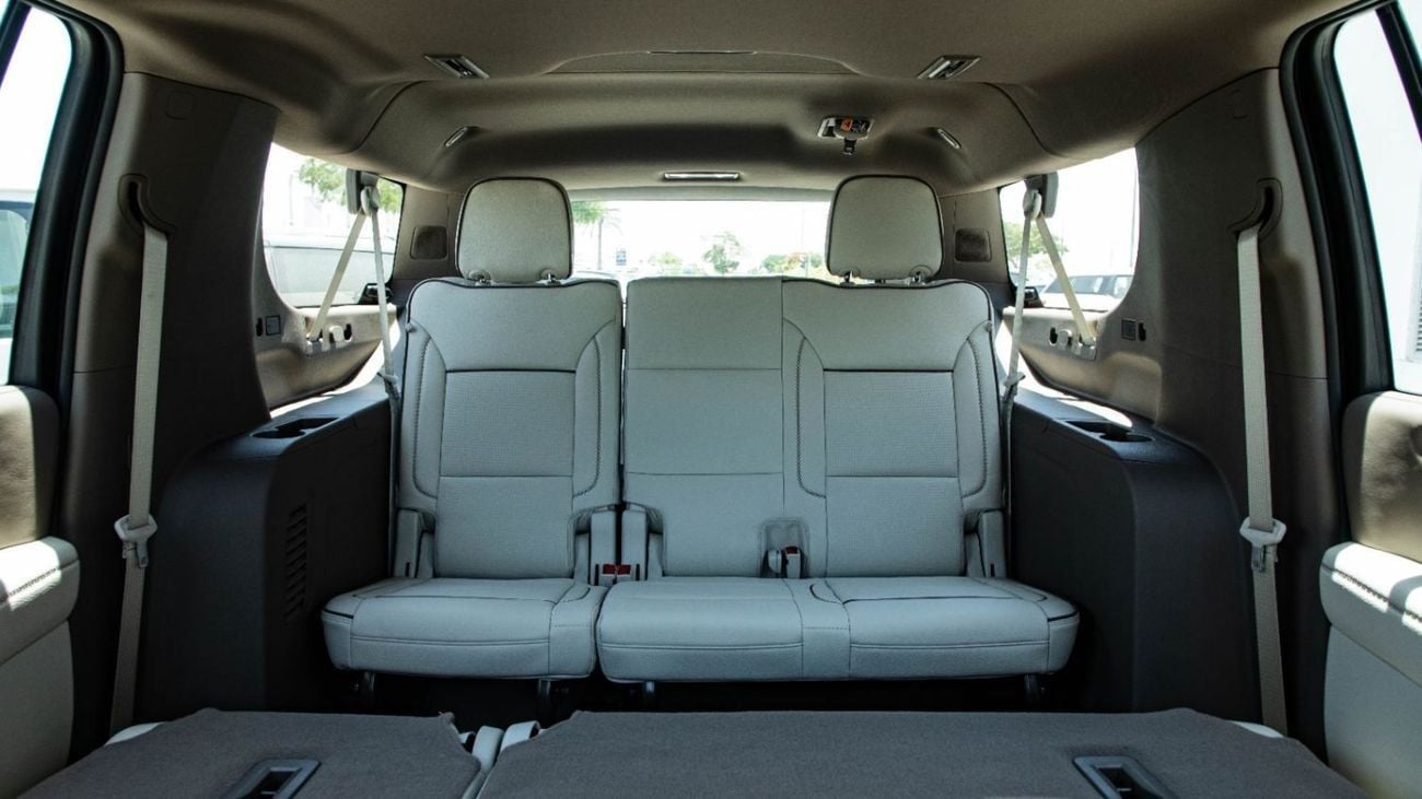 GMC Yukon XL  Denali V8 4WD | 2026 | 5 Years Warranty & Contract Service