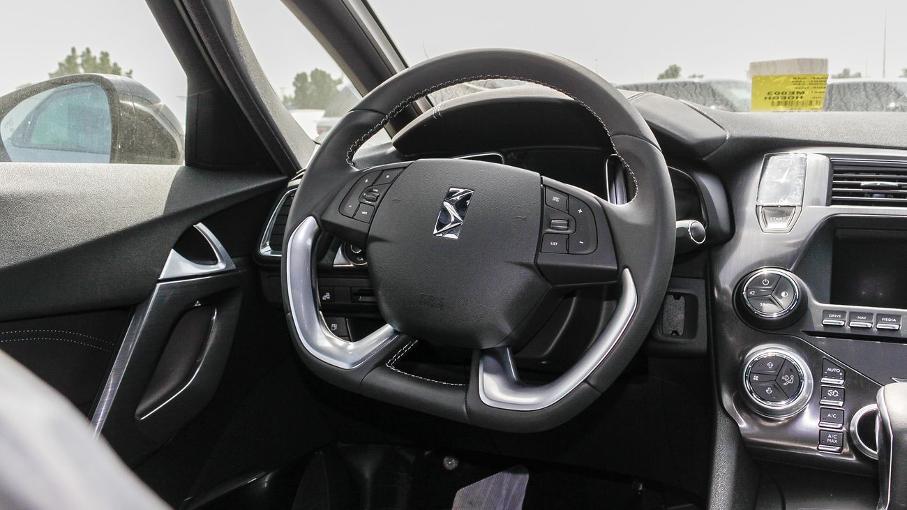 DS Automobiles DS5 New Shape