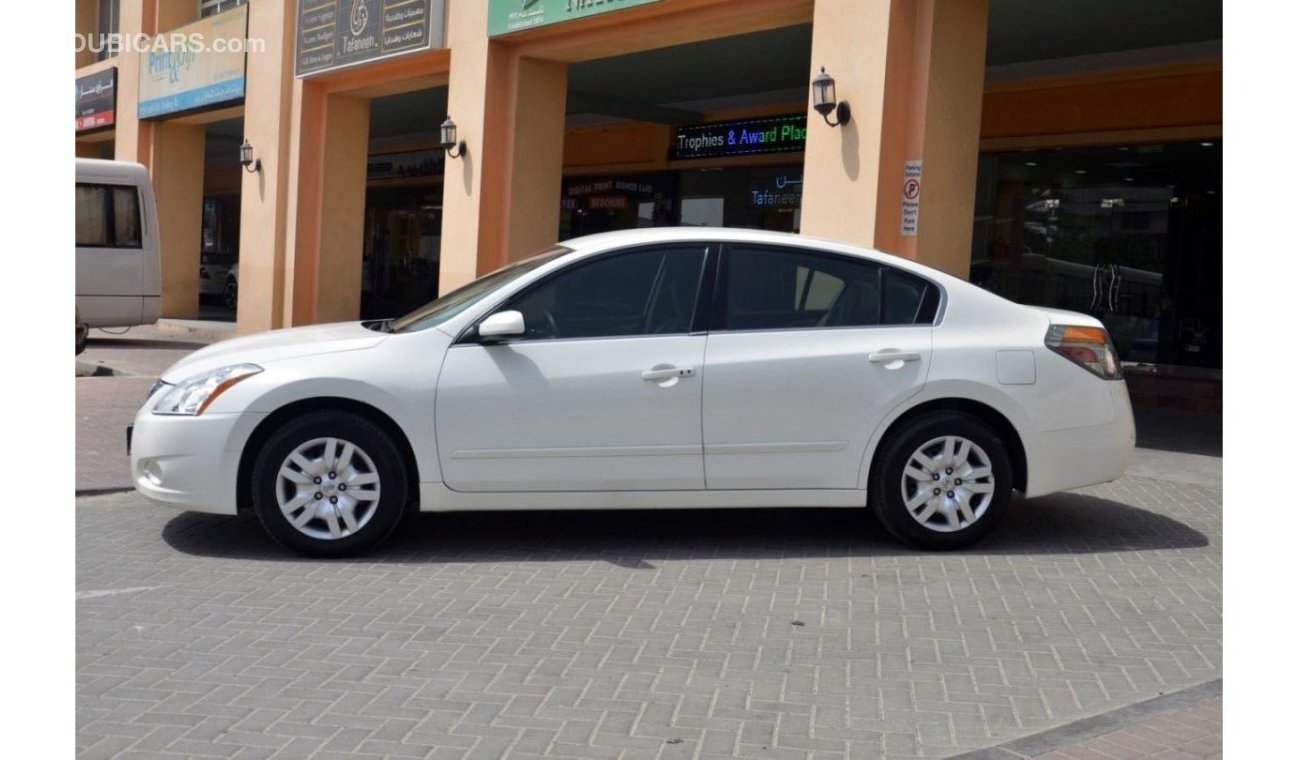 Nissan Altima 2.5S Mid Range in Perfect Condition