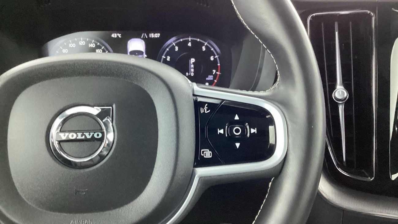 Volvo XC60 R DESIGN | Guaranteed Warranty | 0 Down Payment