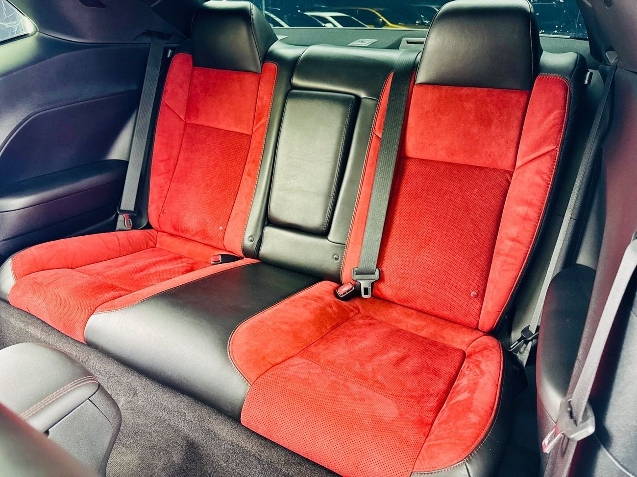 دودج تشالينجر R/T Scat Pack 6.4L 2019 Dodge Challenger 392, Full Service History, 485 HP, GCC