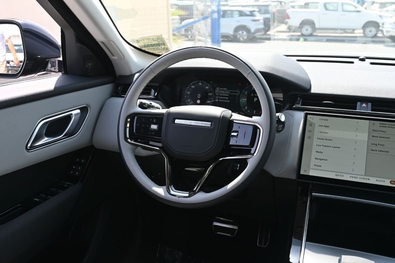 Land Rover Range Rover Velar P250 R-Dynamic SE 2.0L Land Rover Range Rover Velar, R Dynamic SE 2.0L Turbo AWD, Model 2025, Color