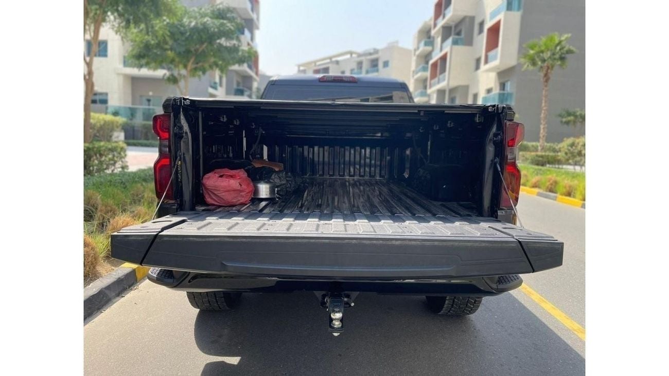 Chevrolet Silverado 2022 Chevrolet Silverado 5.3L V8 - Orignal Z71 - Enhance suspension MBS Leather - 360* CAM -