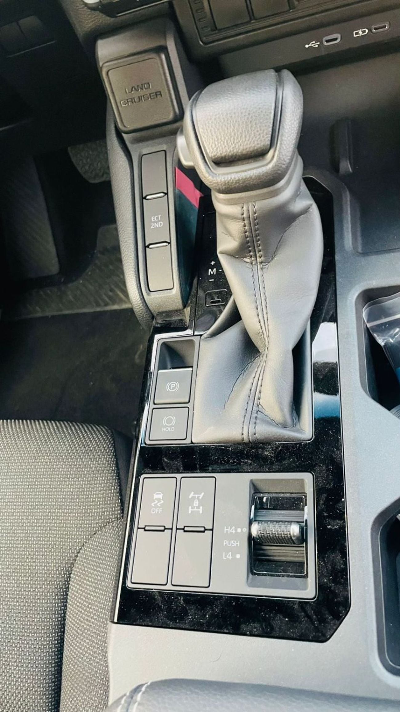 تويوتا برادو TXR 2.4T TOYOTA PRADO URBAN 2.4 MODEL 2025 OMAN SPECS