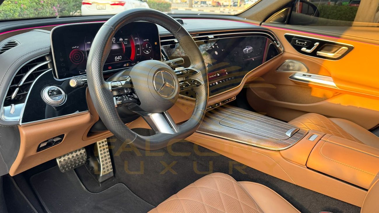Mercedes Benz E300 AMG Mercedes-Benz E-Class E 300 2025 GCC Specs ORIGINAL PAINT Full service history