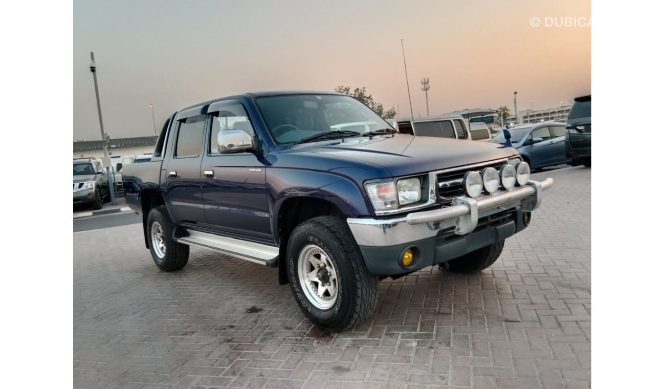 تويوتا هيلوكس TOYOTA HILUX PICK UP RIGHT HAND DRIVE(PM1717)