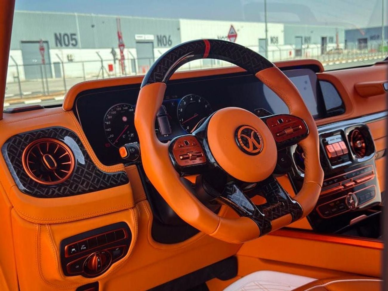 مرسيدس بنز G 63 AMG MANSORY 920HP in LEFT HAND DRIVE