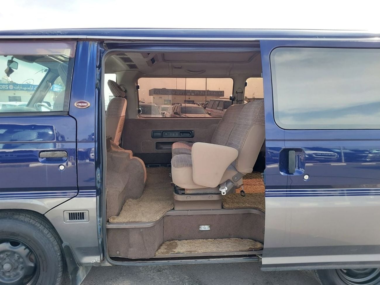 نيسان كارافان (RAMADAN OFFER) NISSAN CARAVAN VAN RHD 1996 MODEL 2.7 L DIESEL AUTOMATIC(PM63936)
