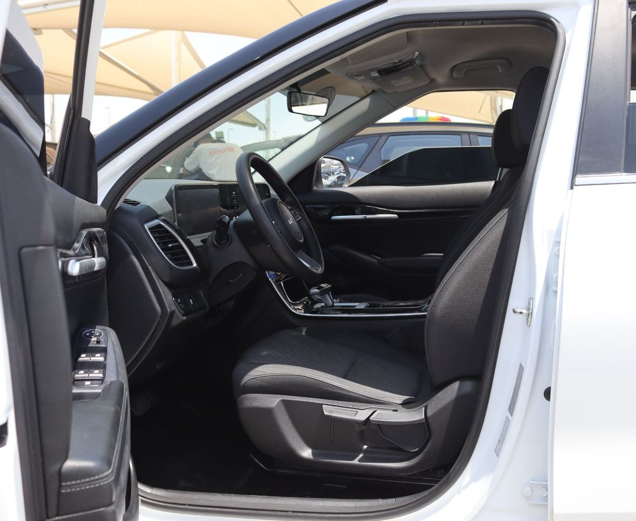 كيا سيلتوس كيا سيلتوس 2024 - خليجى - بمحرك 1.6L بدون حوادث - بحاله ممتازه من الداخل والخارج