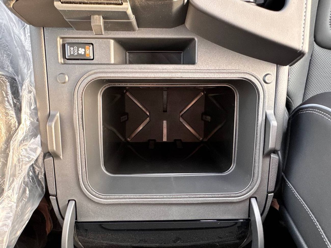 Infiniti QX80 Autograph Captain Chairs 3.5L