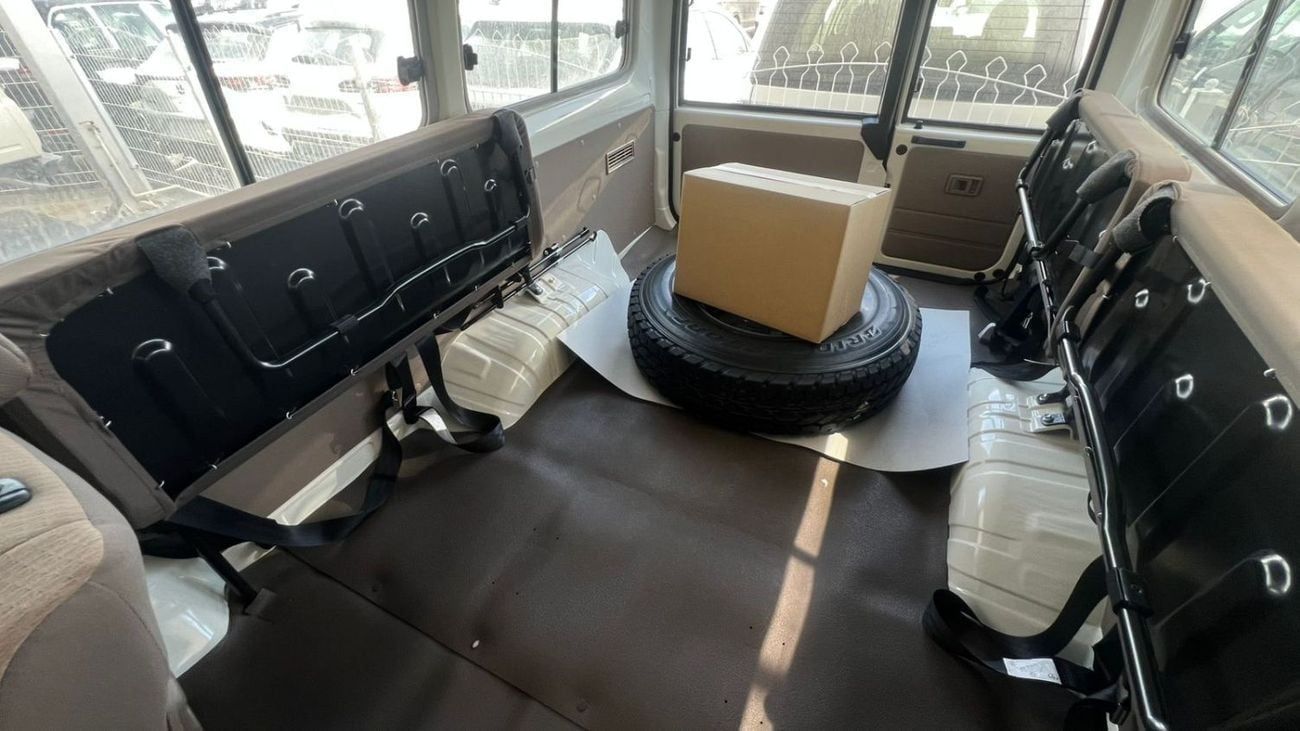 تويوتا لاند كروزر 70 LC 78 HARDTOP 2.8L AT EXPORT ONLY - 2.8L DSL A/T