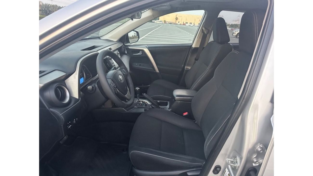 Toyota RAV4 VX MODEL 2015 CAR PERFECT