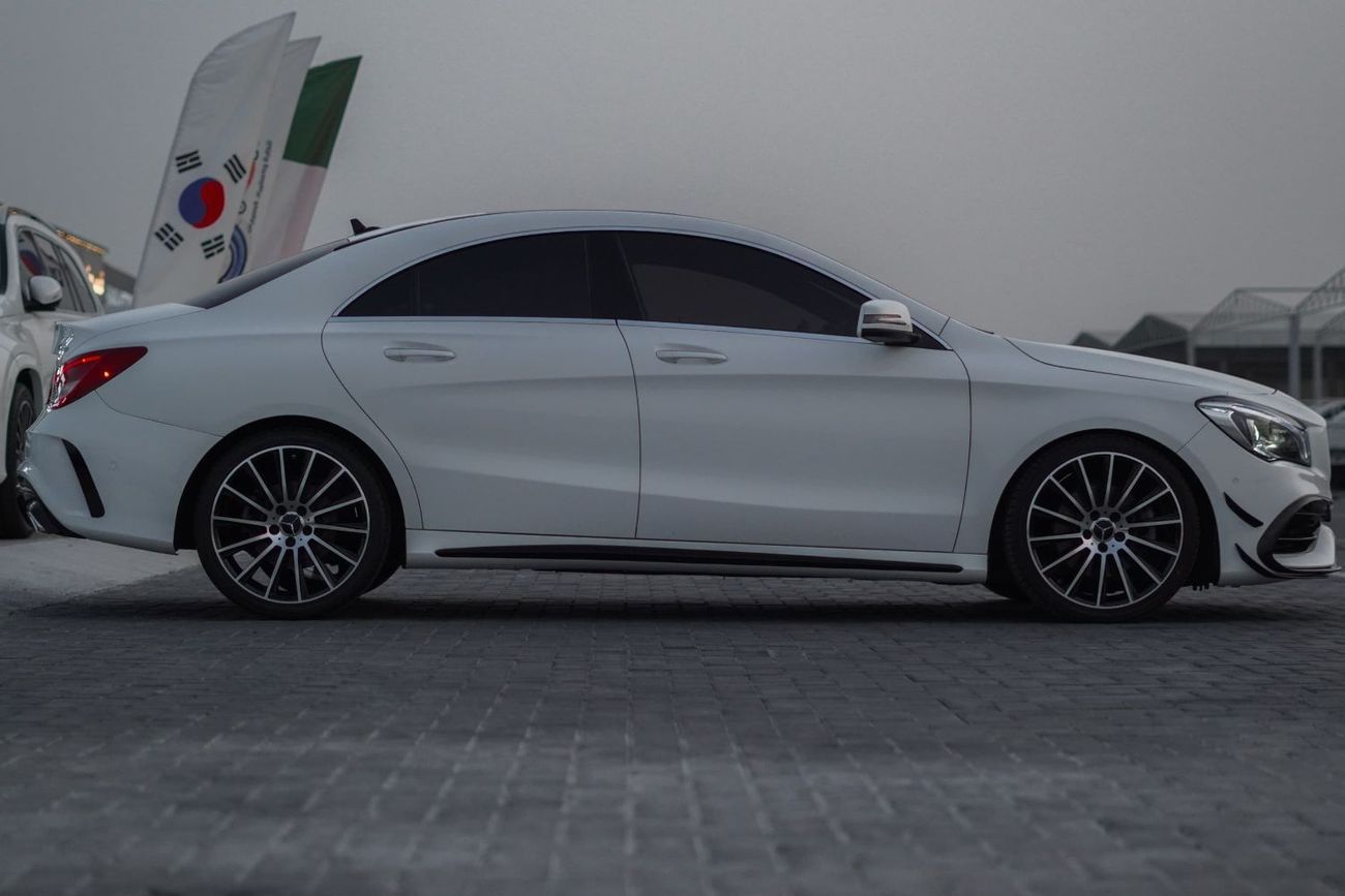 Mercedes-Benz CLA 250 4MATIC