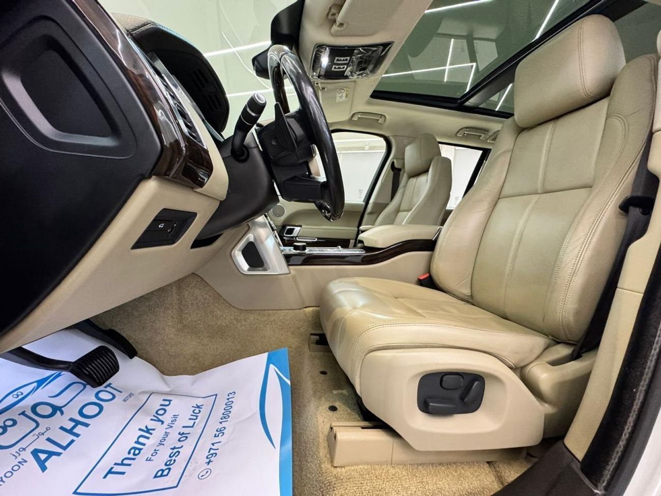 لاند روفر رينج روفر Autobiography 5.0L (510 HP) AUTOBIOGRAPHY GOLDEN RR VOGUE || GCC || SUPERCHARGED || TOP OPTIONS || F