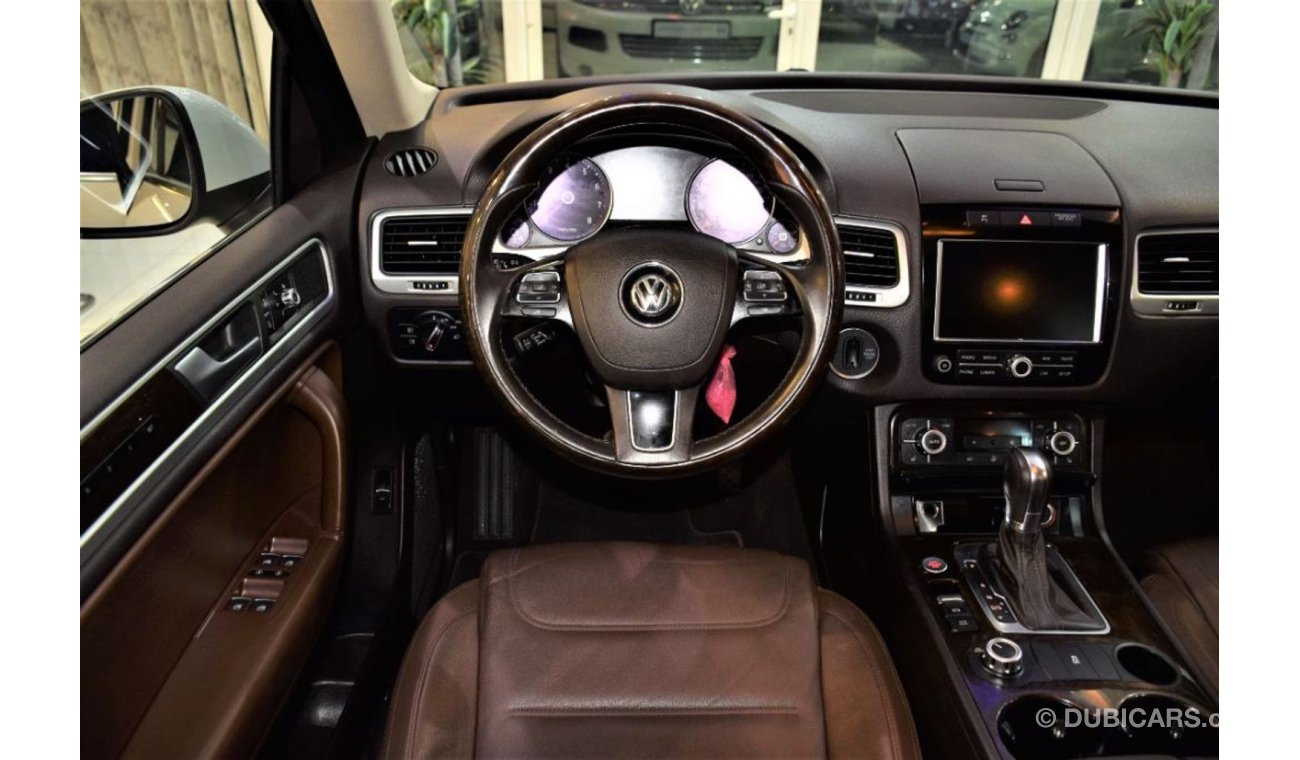 فولكس واجن طوارق ( ORIGINAL PAINT صبغ وكاله ( FULL OPTION ) Volkswagen Touareg 2015 Model!! in White Color! GCC Specs