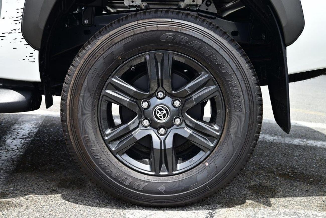 Toyota Hilux 2025 MODEL TOYOTA HILUX DOUBLE CAB PICKUP VX EXCL V6 4.0L 4WD   AUTOMATIC – EURO4