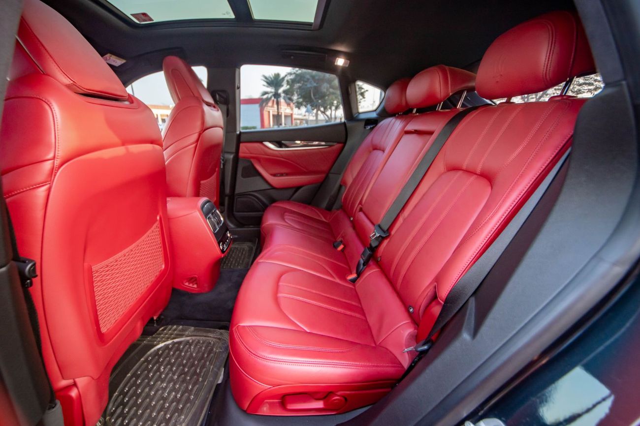 Maserati Levante Std 3.0L (345 HP)