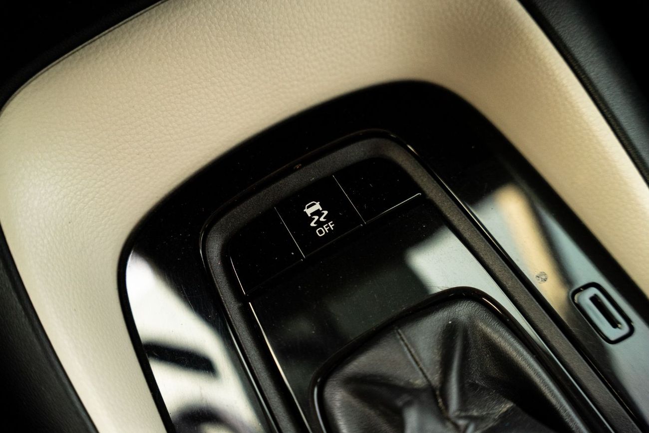 تويوتا كورولا XLI 1.6L 2023 GCC Low Mileage